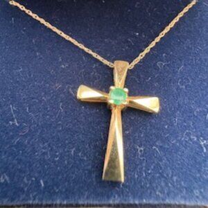 10K yellow gold Aurafin Fine Jewelry Necklace with Emerald cross pendant